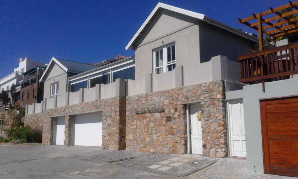 94 On Rodger Hotel Mossel Bay Exterior photo